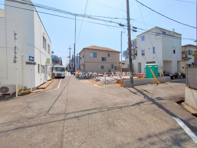 入間市東藤沢5丁目・全1棟　新築一戸建　の前面道路含む現地写真|現地写真（2025年5月20日撮影）