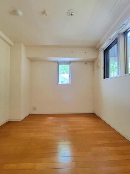 【寝室】 | FLAT INN UESHIO