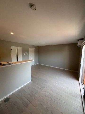 サンシャイン久米の居間・リビング