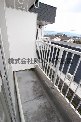 グリーンハイツ姫城のバルコニー|バルコニーからの眺めを楽しみながら食事をしませんか