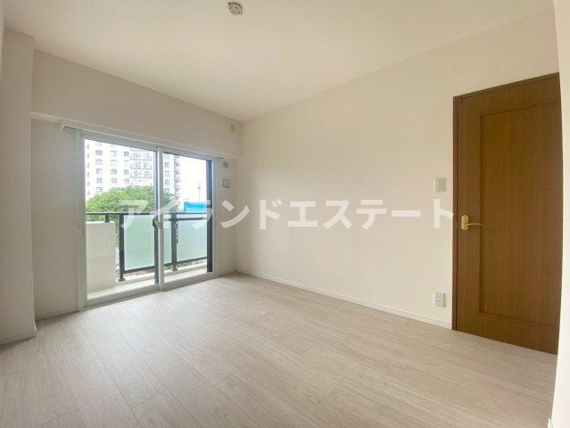 SOCIETY KAKINOKIZAKA ANNEX　敷地内駐車場有　オートロック　ファミリー向けの内装