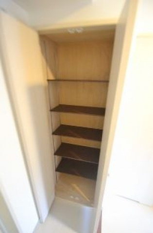 エイトバレー広島駅前通りの収納