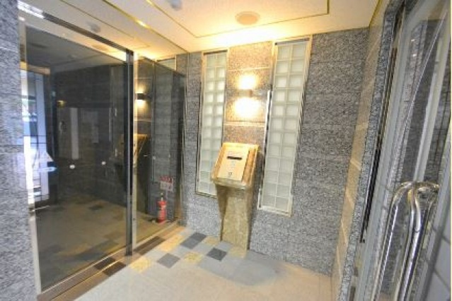 エイトバレー広島駅前通りのエントランス|エントランスです