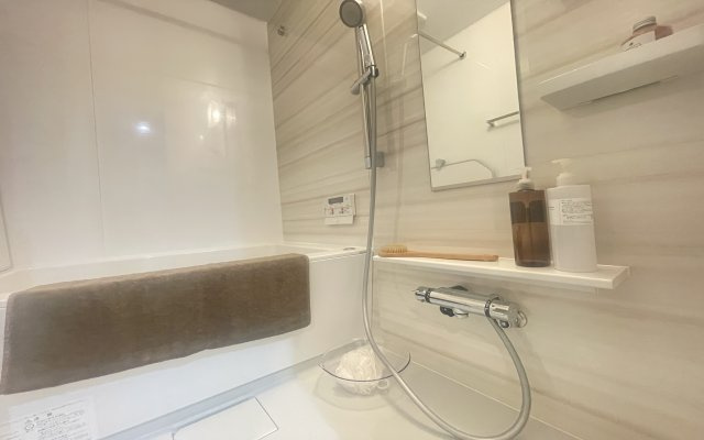 藤和シティコープ根岸の浴室|落ち着きのある雰囲気を演出したバスルーム♪毎日の疲れを癒すバスタイムをお楽しみ下さい！浴室換気乾燥暖房機付きで、ジメジメした季節や雨の日には、浴室内干しも可能！