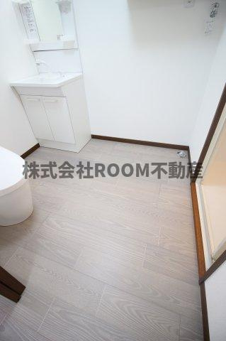 89.BLD（ハチキュウビル）の洗面所|コンパクトで使いやすい洗面所