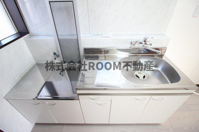 89.BLD（ハチキュウビル）のキッチン|お料理しやすいキッチンです