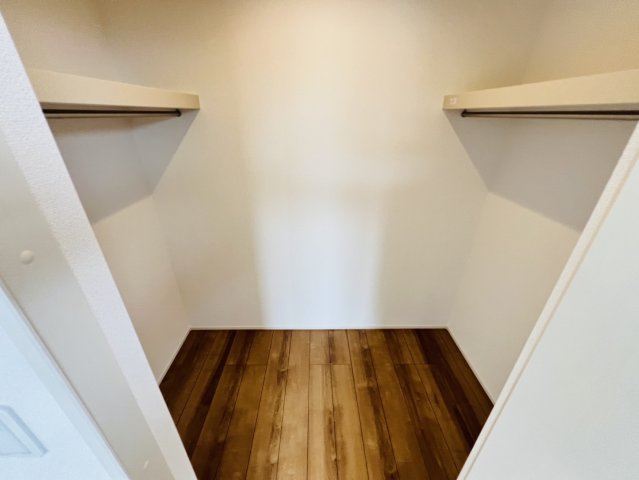 知多郡東浦町緒川屋敷参区149番2『仲介手数料無料』新築戸建ての収納