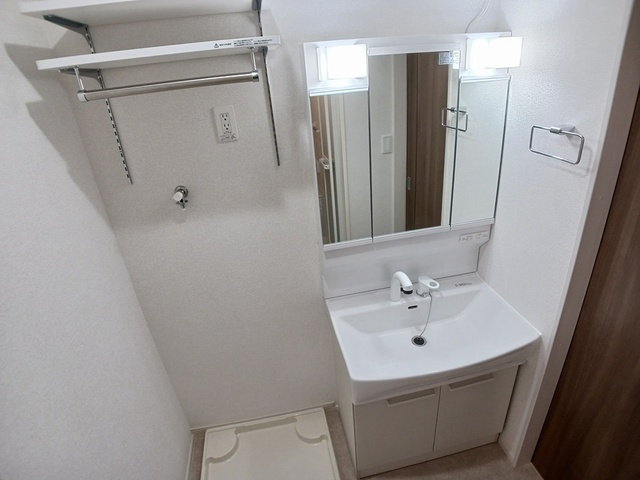 ヒカルサつくば要ウエストⅠの独立洗面台|洗面所