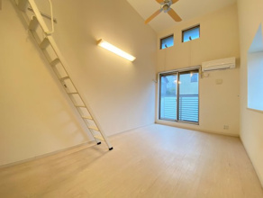 【居間・リビング】