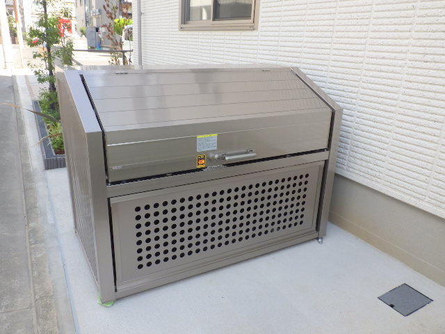 （シニア限定）Hebel Maison Courageのその他共用部分|入居者専用敷地内ダストＢＯＸ