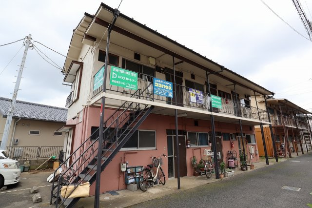 よろこび荘の外観|外はこのようになっています