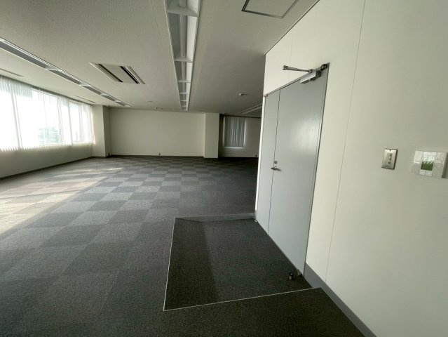 山之手ビルの内装