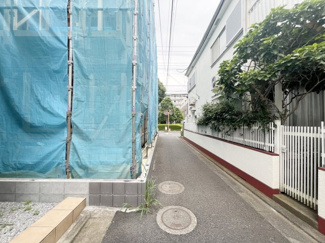 【前面道路含む現地写真】