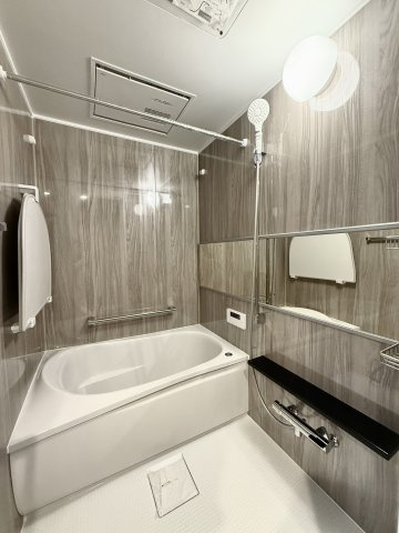 セントラルステージパーク・ホームズの浴室|一日の疲れを癒してくれる浴室。
