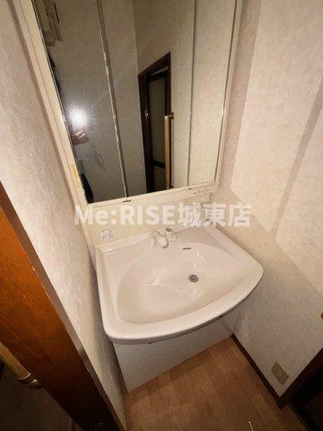 富士ビルの洗面所