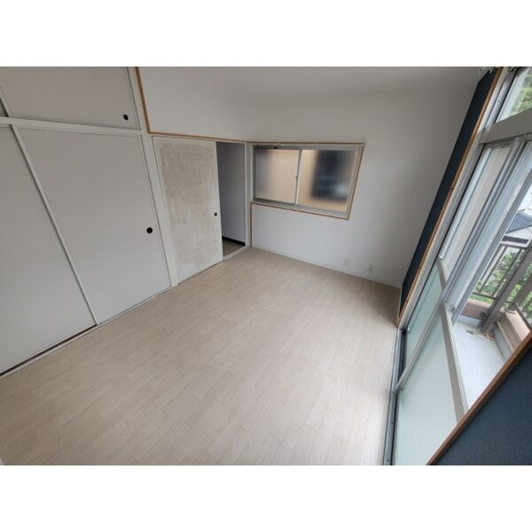 塩屋町南谷貸家2の収納