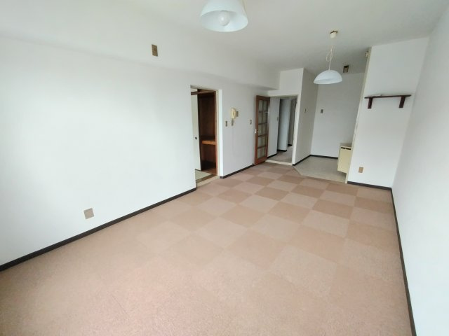 エミネンス小山Ⅲの居間・リビング