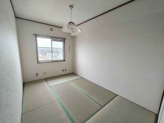 エミネンス小山Ⅲの和室