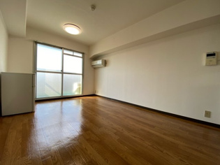 ダイドーメゾン苦楽園の寝室