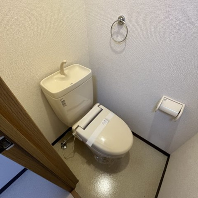 【トイレ】 | ヴィクトリーⅢ