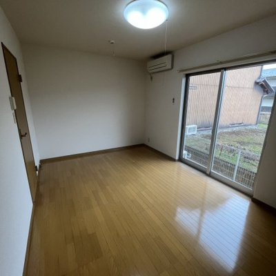 【居間・リビング】 | ヴィクトリーⅢ