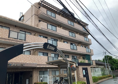 【現況写真】 | 日神パレステージ古淵 | 景色重視でお家選ぶをするとスーパーが遠い！学校が遠い！など生活をするうえで利便性で困ることもあります。まず一度現地を見学する際に、周辺の施設などがあるかを確認し、暮らし始めた後のことを想像しましょう。