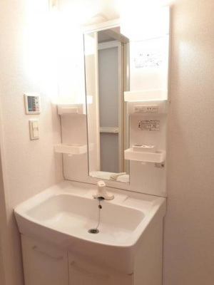 【洗面所】 | さくらコート | コンパクトで使いやすい洗面所