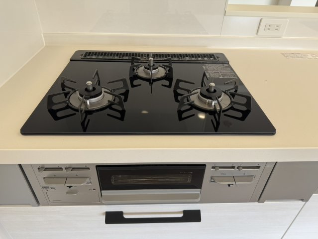 ロイヤルクレスト志賀公園のキッチン