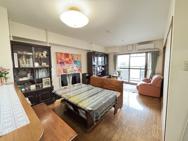 【居間・リビング】 | アクシス光ケ丘1号棟 | 南向きリビング♪