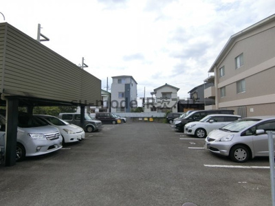 【駐車場】 | ベルメゾン茨木