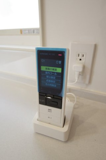 【セキュリティ】 | 【仲介手数料無料！！】府中市四谷１丁目　新築戸建て（全３棟）No.3号棟　4780万円 | カラーTVモニター付きインターフォン（子機）