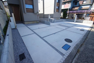 【駐車場】 | 【仲介手数料無料！！】府中市四谷１丁目　新築戸建て（全３棟）No.3号棟　4780万円