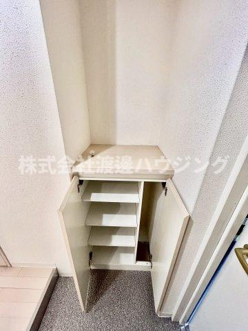 superbe ESAKAの収納|下駄箱付き