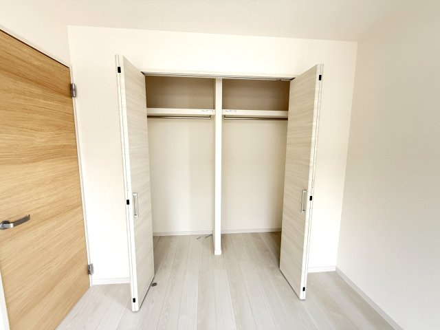 上野芝向ヶ丘2丁新築の収納