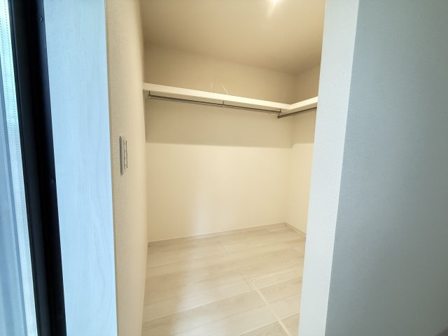 上野芝向ヶ丘2丁新築の収納