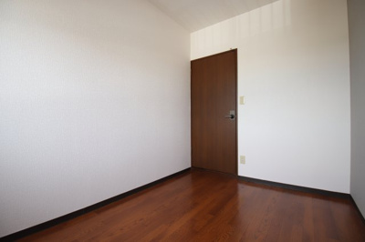 【洋室】 | ユージィーコート巽