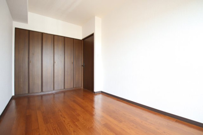 【寝室】 | ユージィーコート巽