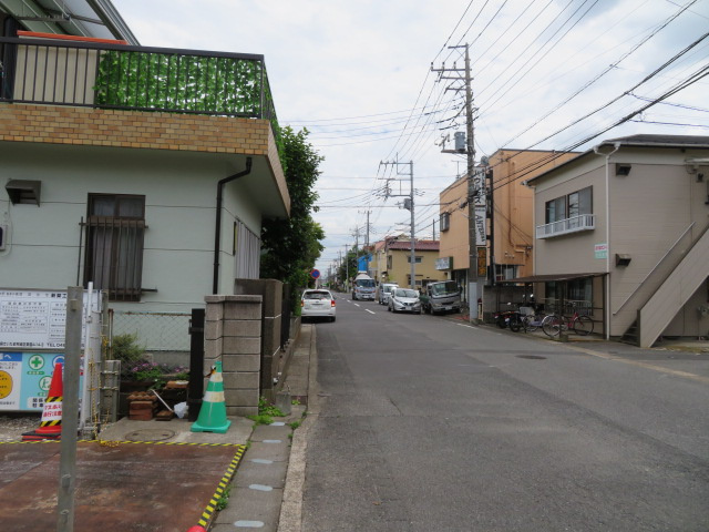 越谷市赤山町２丁目の倉庫