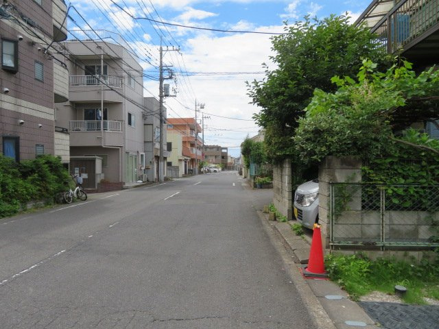 越谷市赤山町２丁目の倉庫