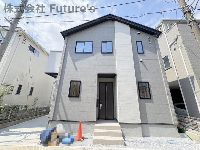 三郷市中央5丁目　新築戸建　全1棟の外観|三郷中央駅まで徒歩12分の好立地