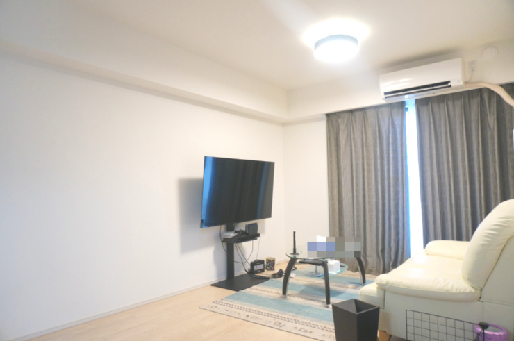 ジークレフ神戸名谷EASTの居間・リビング