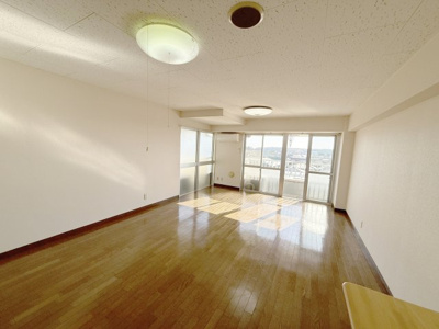 【展望】 | パタラシティ