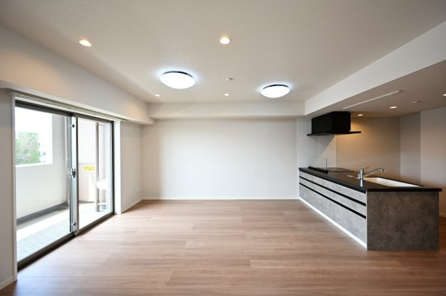 【内装】 | シーズガーデン桐生本町　4F | ホームパーティーできる広々としたダイニング