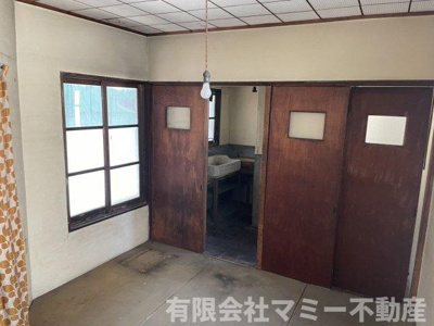 【内装】 | 諏訪栄町連鎖店舗事務所Y