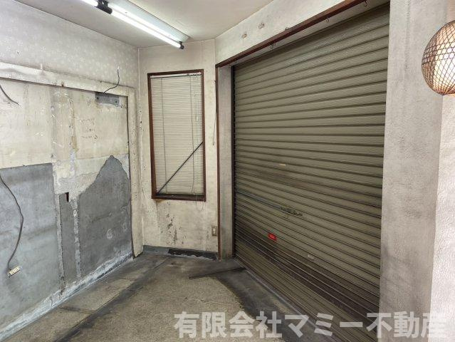 【内装】 | 諏訪栄町連鎖店舗事務所Y