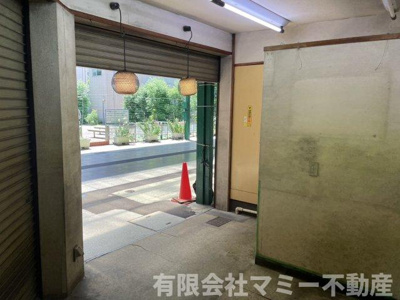 【内装】 | 諏訪栄町連鎖店舗事務所Y