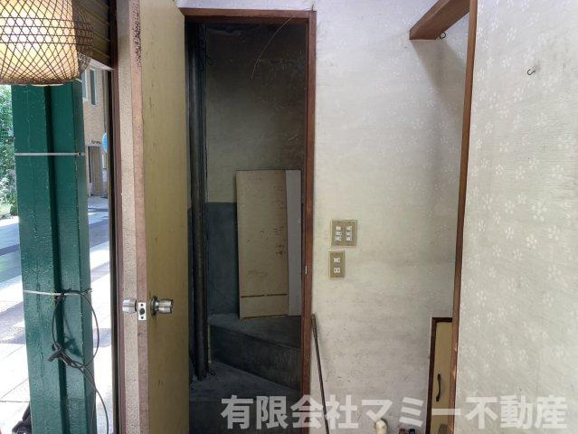 【内装】 | 諏訪栄町連鎖店舗事務所Y