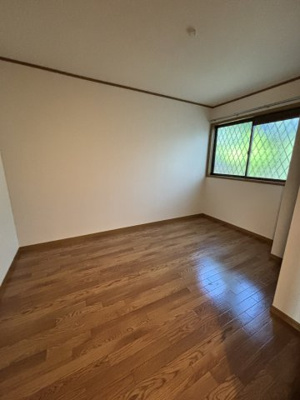 【居間・リビング】 | クリスタルハイツ