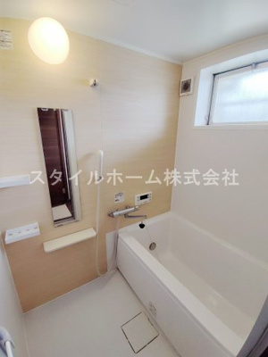 【浴室】 | 大羽マンション | 別部屋写真です。