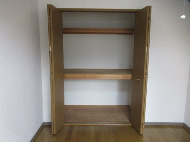 ライフステージ元木家持の収納|サンプルになります。